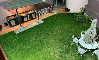 CASA EN VENTA EN VALLE ESCONDIDO