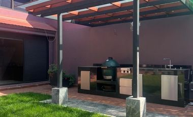 CASA EN VENTA EN VALLE ESCONDIDO