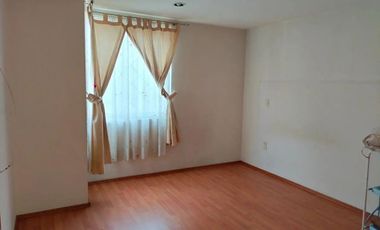 CASA EN CONDOMINIO EN VENTA EN LA MODERNA