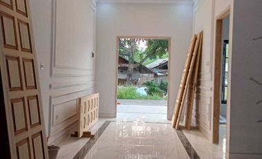 RUMAH BARU 3 LT ELEGAN CLUSTER STRATEGIS DKAT STASIUN DI LENTENG AGUNG