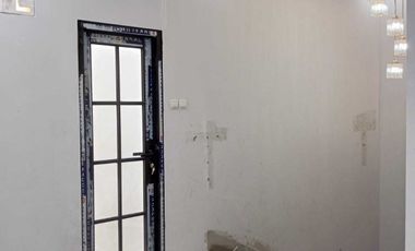 RUMAH BARU 3 LT ELEGAN CLUSTER STRATEGIS DKAT STASIUN DI LENTENG AGUNG