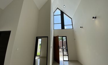 Rumah Siap Huni 7 menit ke UNS & Solo Safari