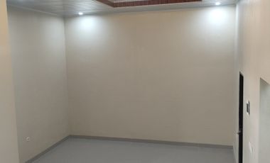 ini dia rumah idaman yang ditunggu tunggu  dengan sarana yang komplit disekitar rumah