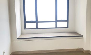 DIJUAL - APARTEMEN COLLINS BOULEVARD TOWER HYDE