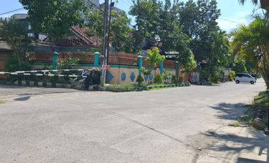 Dijual Rumah Tua Hitung tanah murah di Harapan Indah Bekasi