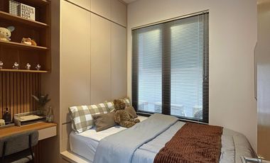 RUMAH BARU MEWAH 3 LANTAI SIAP HUNI TOWNHOUSE STRATEGIS DI JAGAKARSA