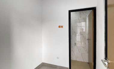 RUMAH BARU MEWAH 3 LANTAI SIAP HUNI TOWNHOUSE STRATEGIS DI JAGAKARSA