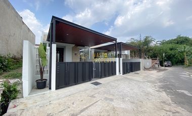 RUMAH SIAP HUNI, TIMUR JALAN KALIURANG KM 10 DI WEDOMARTANI, SLEMAN