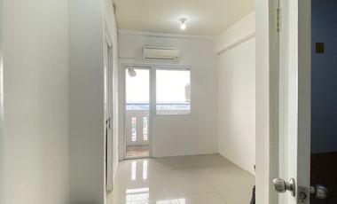 SEWA Unfurnish Apartemen Green Pramuka City 2BR Di Atas Mall MURAH!!!