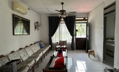 DIJUAL RUMAH BESAR HOOK KOMPLEK SUKARAMI INDAH KM 9 PALEMBANG