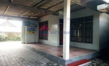 JUAL Tanah Luas Ada 3 Unit Bangunan Rumah Besar Di Atasnya Dekat Fasum