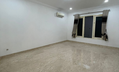 Disewakan Rumah Bagus Siap Huni Cluster Modernland