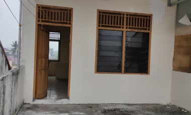 Rumah townhouse di tengah kota, bebas banjir, aman, bisa nego habis