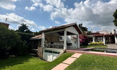 Hermosa y amplia casa en Club de Golf Cocoyoc