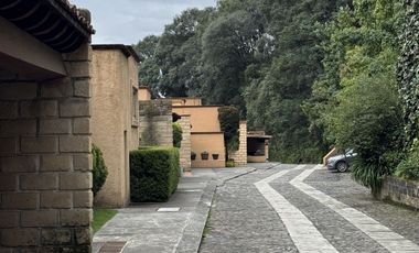 Bonita casa acogedora en Venta en Acopilco