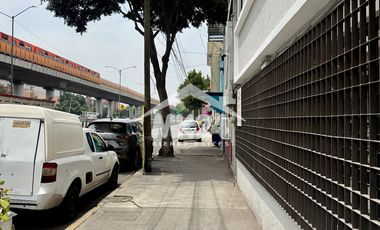 Oficinas en renta en 2do piso frente a la Plaza Encuentro Oceanía