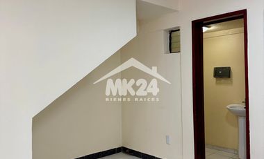 Oficinas en renta en 2do piso frente a la Plaza Encuentro Oceanía