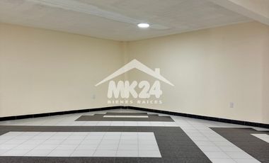 Oficinas en renta en 2do piso frente a la Plaza Encuentro Oceanía