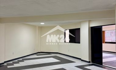 Oficinas en renta en 2do piso frente a la Plaza Encuentro Oceanía