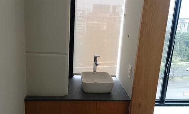 Santa Fe BONITA OFICINA EN RENTA