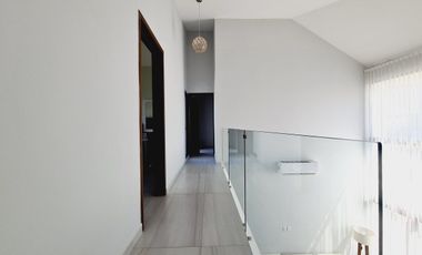 Casa en Venta en el SENDERO | Vista al mar