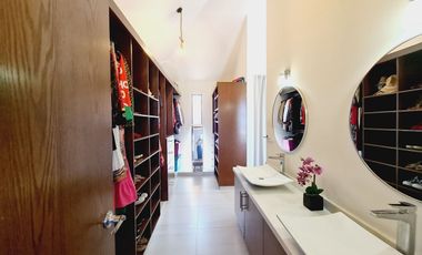 Casa en Venta en el SENDERO | Vista al mar