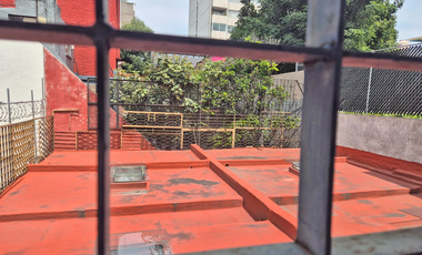 Edificio de 3 pisos en venta Uso amplio suelo comercial PB Col. Anzures