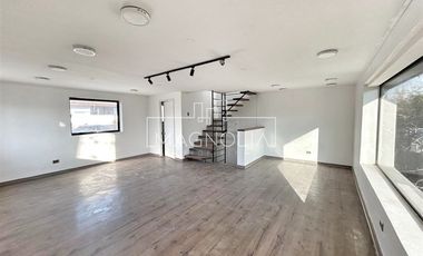 Local Comercial en Arriendo en A pasos de Supermercado Buenaventura, Clínica Alemana