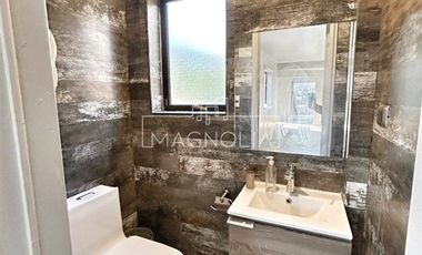 Local Comercial en Arriendo en A pasos de Supermercado Buenaventura, Clínica Alemana