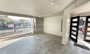 Local Comercial en Arriendo en A pasos de Supermercado Buenaventura, Clínica Alemana