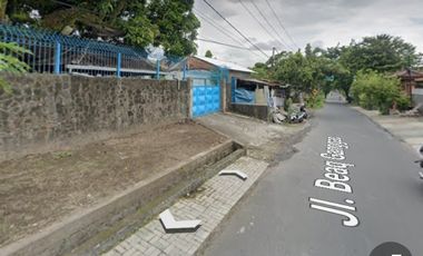Tanah pinggir jalan di Cakranegara Mataram T754