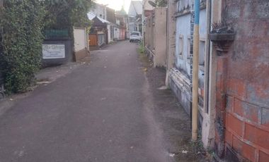 Rumah dekat jalan Airlangga Gomong Mataram R387