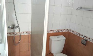 DISEWAKAN RUMAH CANTIK CAMDEN HOUSE JAKARTA BARAT 2 LT FULLY FURNISHED