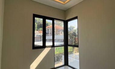 PROMO BANGET Rumah Toko Ruko di Mainroad Padaasih Cimahi Utara Permana