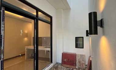 PROMO BANGET Rumah Toko Ruko di Mainroad Padaasih Cimahi Utara Permana