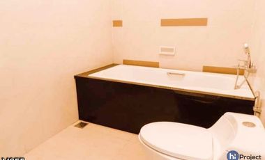 Luxury villa full furnished dengan kolam renang di Batu Layar V055