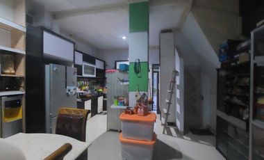 Rumah 1.5 lantai Simprug di Poris, siap huni, bisa KPR