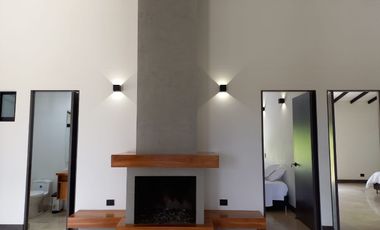 Casa campestre en Arriendo Amoblada en La Ceja