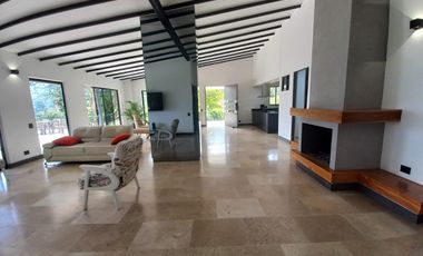 Casa campestre en Arriendo Amoblada en La Ceja