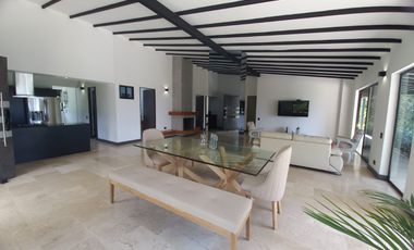 Casa campestre en Arriendo Amoblada en La Ceja