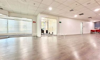 Oficina en Arriendo en Vitacura - Presidente Riesco