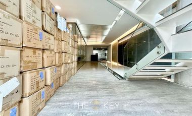 Oficina en Venta en Av. del Valle - Av. del Parque