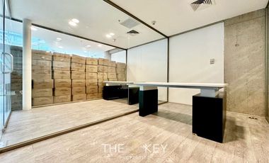 Oficina en Venta en Av. del Valle - Av. del Parque