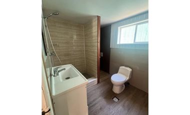 Vende casa en Puerto Aysén.