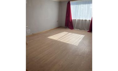 Vende casa en Puerto Aysén.