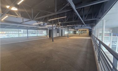 Arriendo Local Comercial, La Dehesa, Lo Barnechea