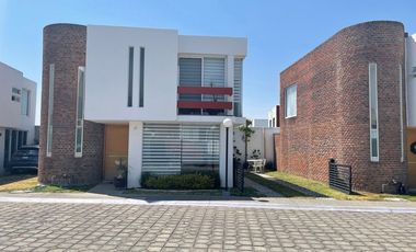 CASA VENTA SAN MATEO ATENCO ESPACIOS UNO SALIDA RAPIDA A CDMX  A 13 MINUTOS ESTACION LERMA TREN INTERURBANO