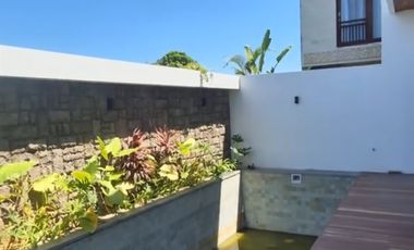 Villa Baru Tropis Modern di Sanur