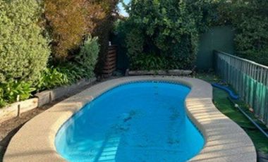Casa Chilena en arriendo, sector Chicureo Norte