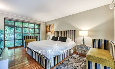 Preciosa casa familiar